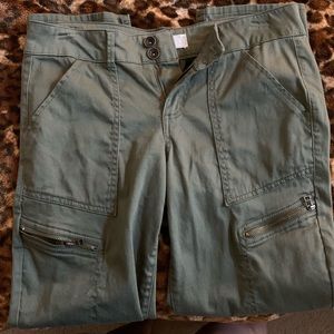 Above the ankle pants